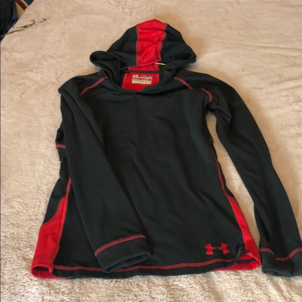 Boys L UA hoodie